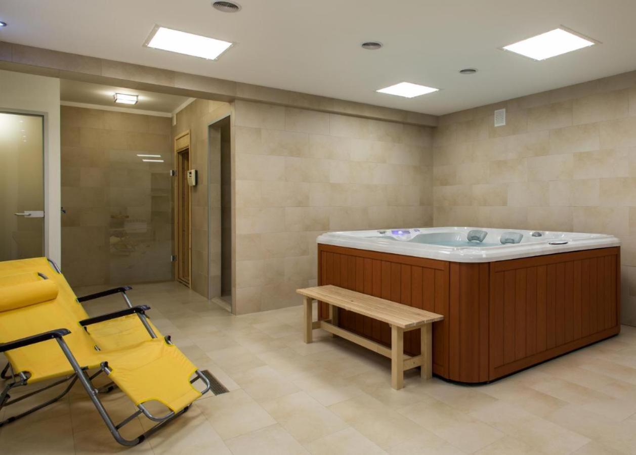 Apartament Poludniowy Z Widokiem- Sauna, Jacuzzi, Kominek กอสเชียลิสกอ ภายนอก รูปภาพ